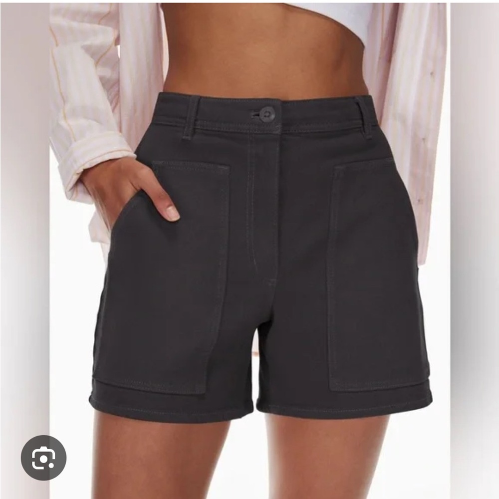 Wilfred free modern utility High Waist Black Shorts
